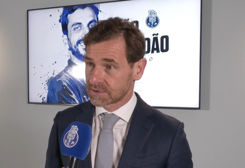 André Villas-Boas quis recompensar e dar continuidade ao bom trabalho de João Brandão - Foto: FC Porto
