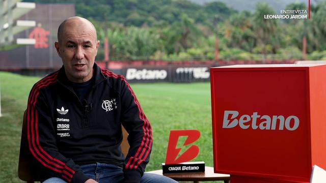 Será que Guardiola agradeceu a Leonardo Jardim o trabalho que fez com Bernardo SIlva?