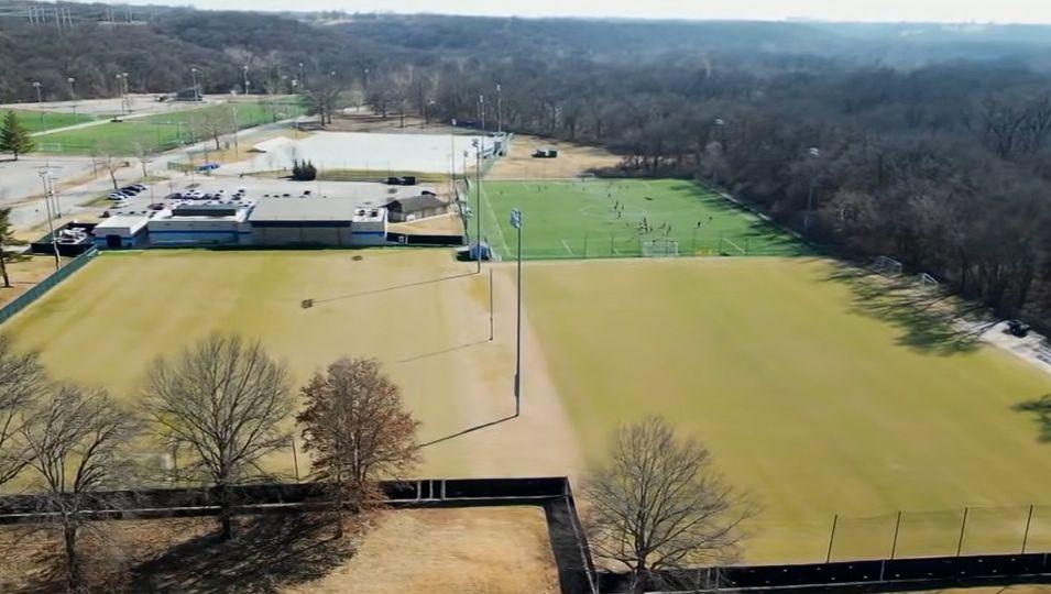 Inglaterra, grupo L, Swope Soccer Village, Kansas (EUA)