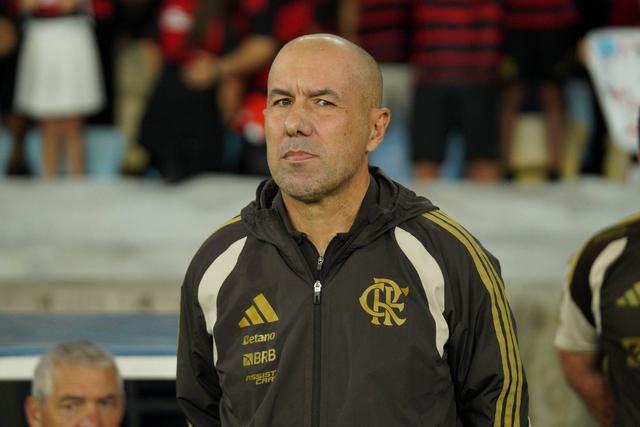 Leonardo Jardim, treinador português do Flamengo, na derrota pesada com o Palmeiras, de Abel Ferreira