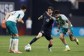 Pulisic no encontro particular com Portugal