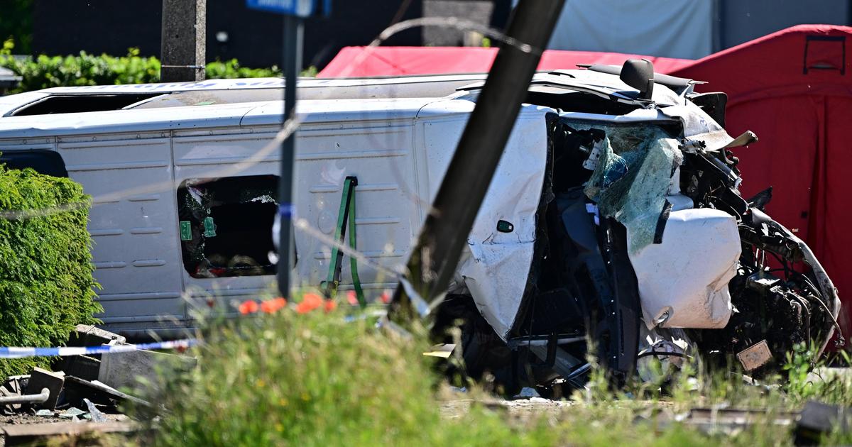 Colisão entre autocarro escolar e comboio na Bélgica faz quatro mortos