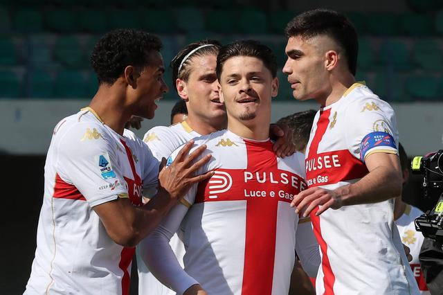 Vitinha marcou cinco golos e fez duas assistências em 36 jogos pelo Génova esta temporada