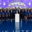 Villas-Boas recebeu o troféu no museu - Foto: FC Porto