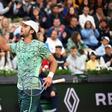 Jaime Faria bate ex-top 10 mundial e avança para a segunda ronda de Roland Garros