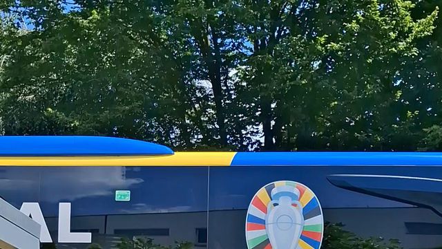 Chegada da Seleção ao hotel: Bruno Fernandes foi o primeiro a sair, Cancelo o último