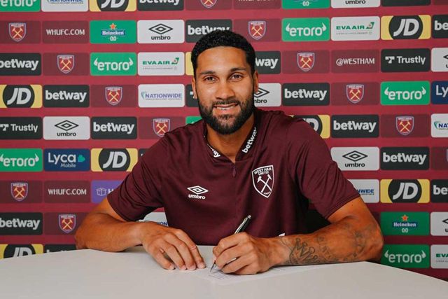 Oficial: Wes Foderingham é o novo guarda-redes do West Ham