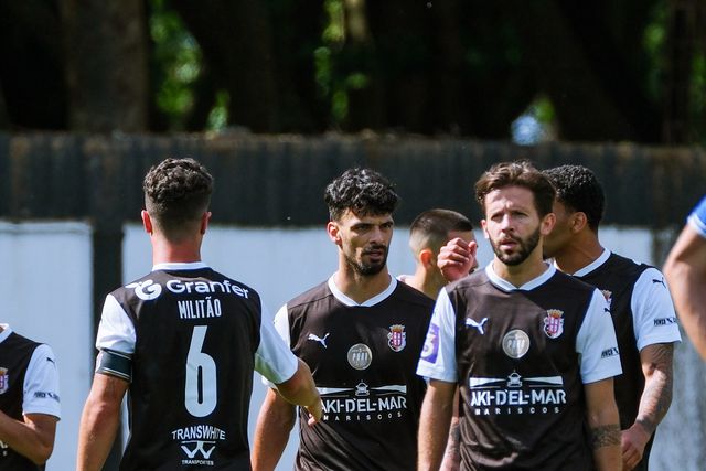 Caldas anuncia quatro contratações... e 14 renovações