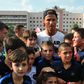 Ronaldo apadrinhou-os e hoje vão defrontar o ídolo português
