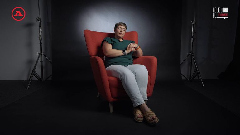 Hoje Jogo Eu: «No meio dos homens, que é o futebol, as mulheres têm um toque diferente»