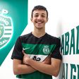 Médio assina com o Sporting