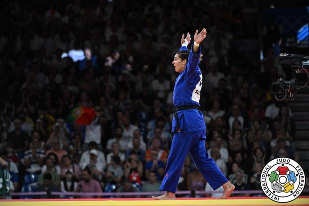 Patrícia Sampaio (judo) conquista medalha de bronze nos Jogos Olímpicos de 2024 em Paris. Foto de Kulumbegashvili Tamara