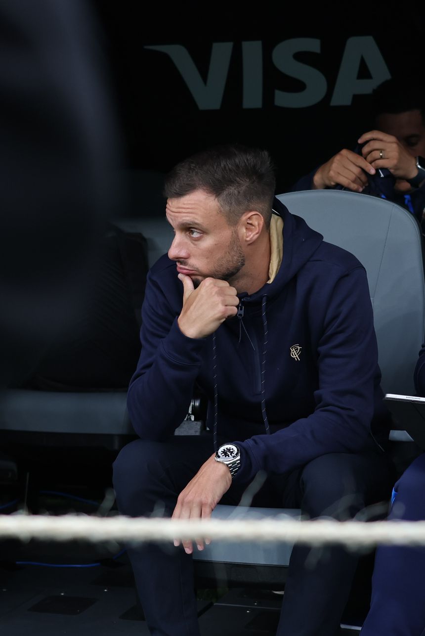 Martín Anselmi saiu do Mundial de Clubes com poucos motivos para sorrir (foto: Catarina Morais/Kapta+)