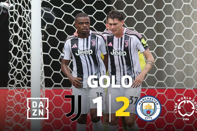 Passe de Matheus Nunes foi tão bom que Kalulu quis aproveitar para... fazer autogolo