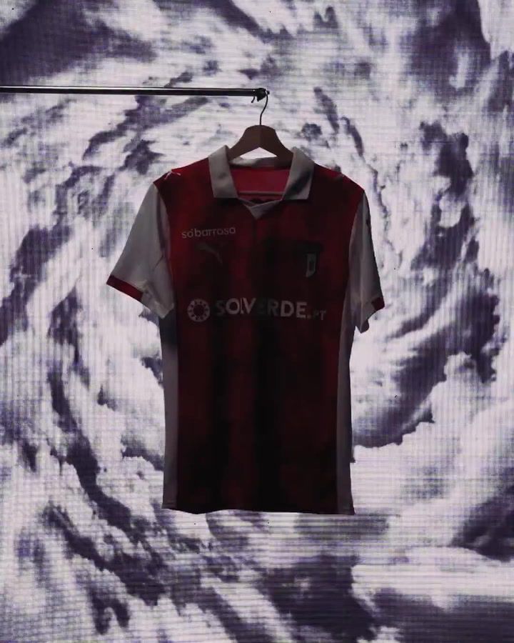 SC Braga revela a nova camisola com detalhes de regresso ao passado