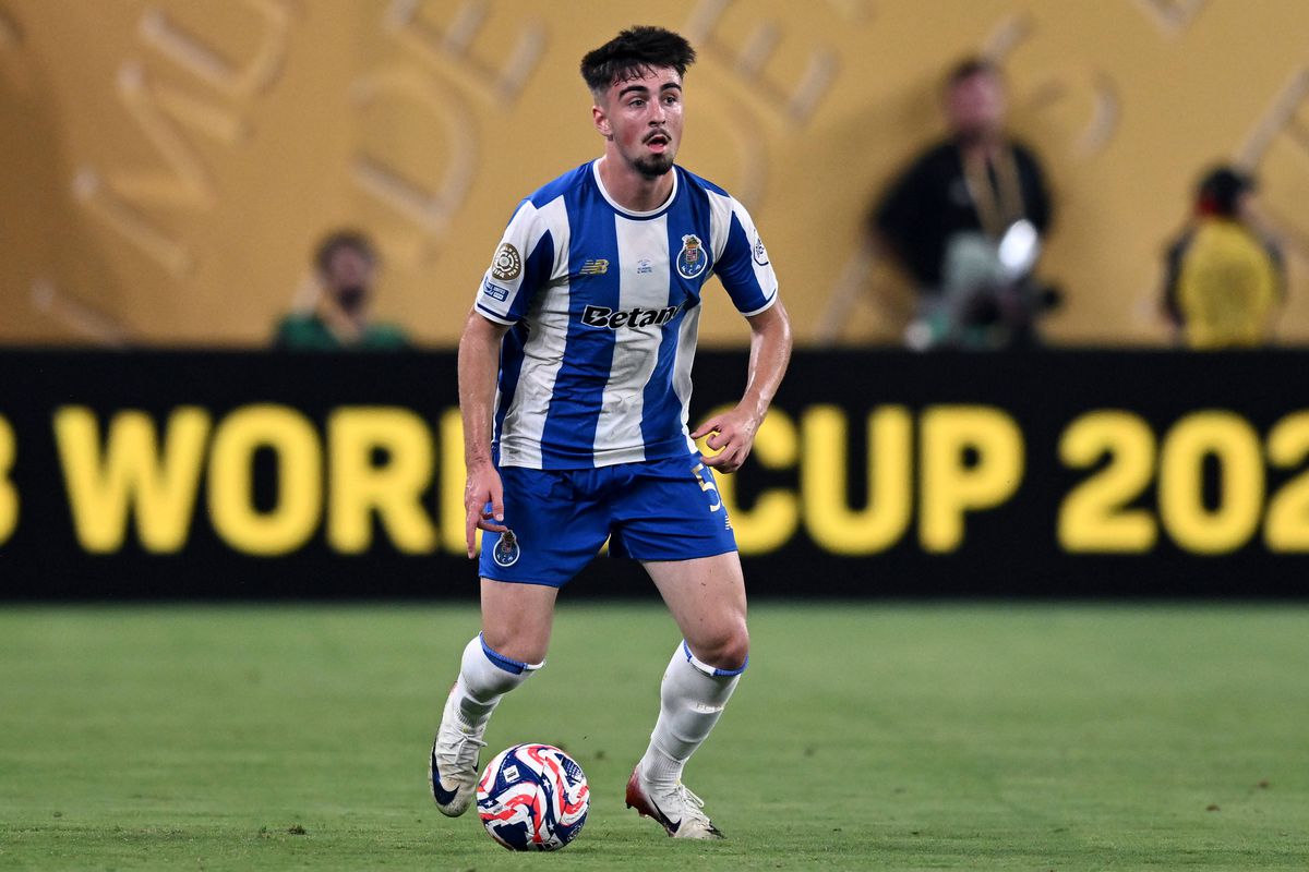 FC Porto: Martim Fernandes envolvido em acidente de viação