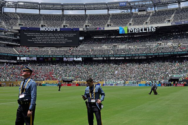 Jogo interrompido entre Palmeiras e Al Ahly