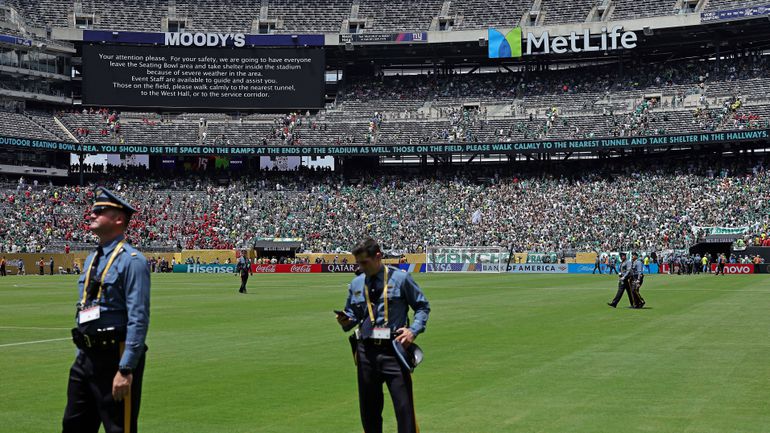 Mais um jogo do Mundial de Clubes em risco de ser adiado devido a tempestade