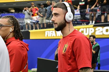Sporting: Debast tem mesmo o Mundial em risco