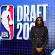 Quando Isiah Evans desfilou na passadeira vermelha convencido que seria escolhido na primeira ronda