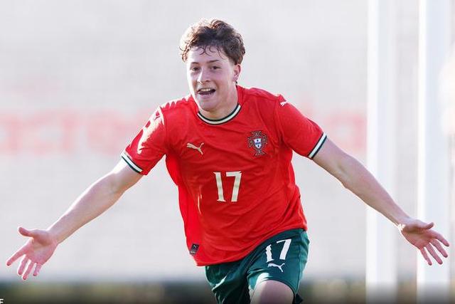 Rodrigo Rodrigues é internacional sub-19 - Foto: FPF