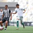 Mateus Iseppe (esq.) vai reforçar o Nacional, por empréstimo do Atlético Mineiro. -Foto: D.R.