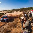 Thierry Neuville conseguiu manter manter-se na frente no final do dia        Fotografia Imago
