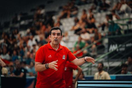 José Araújo é o novo selecionador nacional feminino