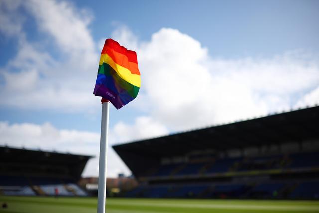 Mundial: jogo do orgulho LGBTQ+ junta... Irão e Egito