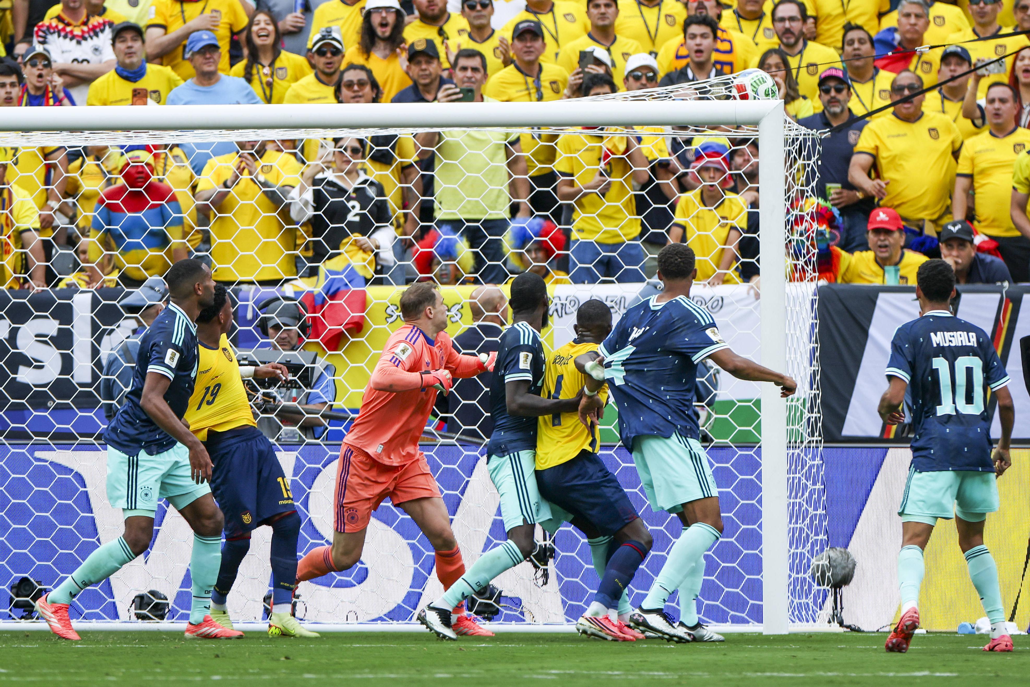 Alemanha desiludiu frente ao Equador