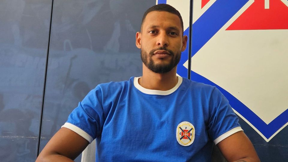 Oficial: Camilo Triana reforça ataque do Belenenses