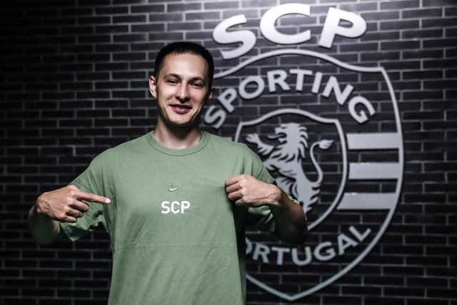 Oficial: internacional ucraniano reforça o Sporting