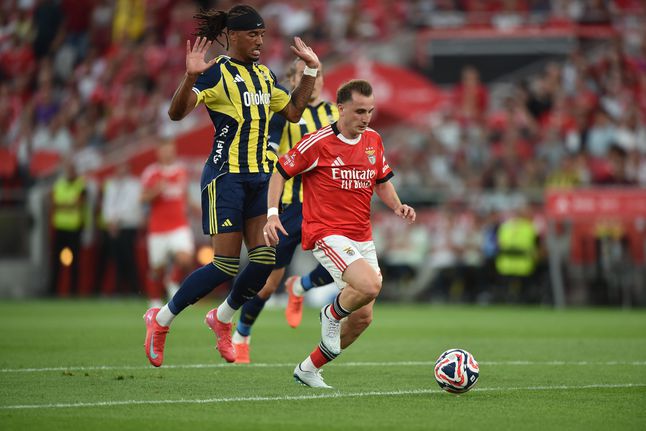 Central de Transferências: «Akturkoglu não caiu no goto dos adeptos do Benfica»