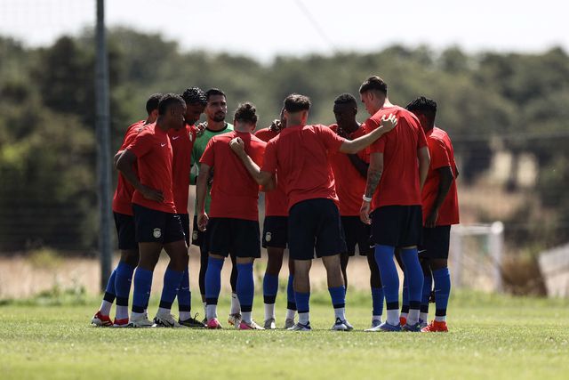 Alverca só sabe o que é vencer na pré-época. Foto Alverca