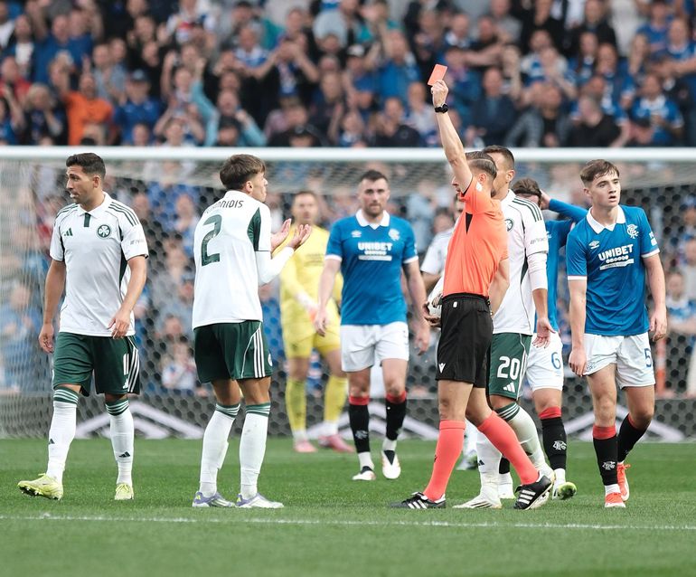 Mercado Sporting: leões querem Vagiannidis 'limpo' para a Champions