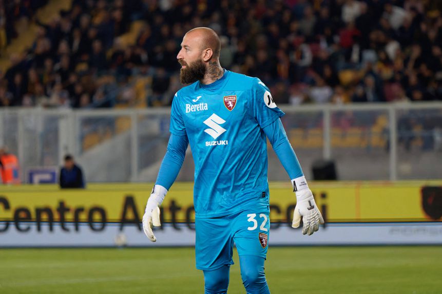 Vanja Milinkovic-Savic troca Torino pelo Nápoles