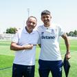 Artur esteve com Lucho González no Olival - Foto: FC Porto