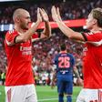 Aursnes e Schjelderup, médio e extremo do Benfica (foto - Imago)