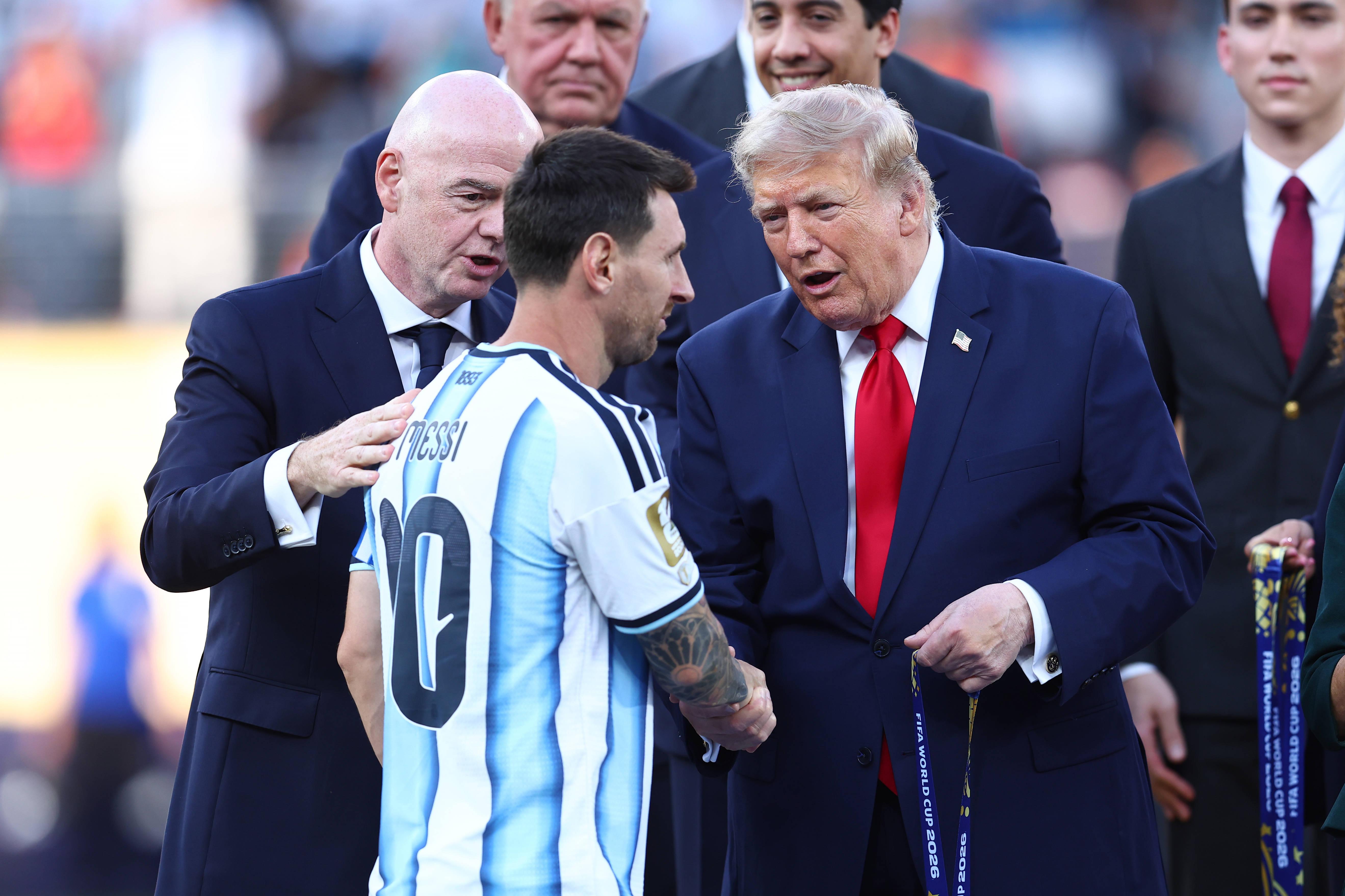 Infantino, Messi e Trump