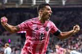 Suárez celebra com a camisola do Inter Miami