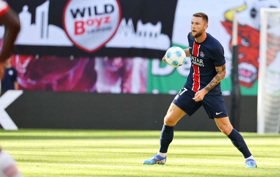 Milan Skriniar em ação pelo PSG