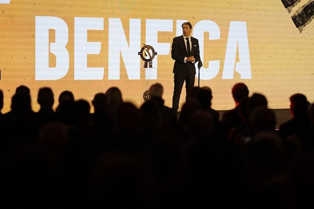 Rui Costa: «Eriksson estará sempre connosco, ficará eternamente na história do Benfica»