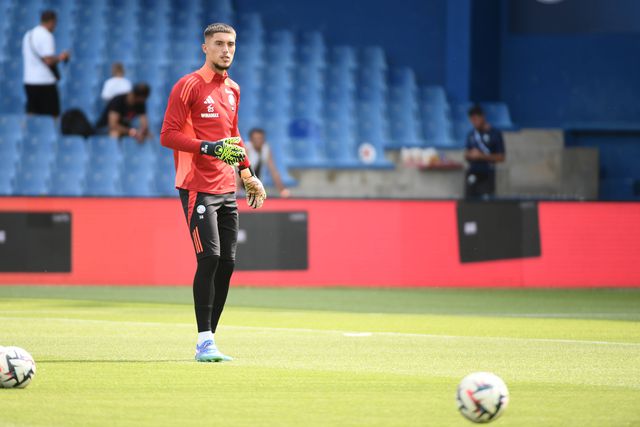 Guarda-redes francês na lista do Benfica