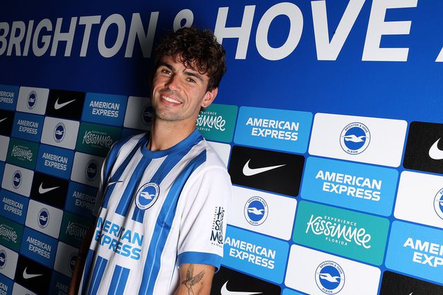 Oficial: Brighton pesca no Celtic
