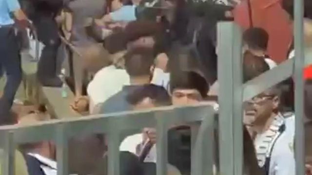 Desacatos e carga policial no final do Aves SAD-V. Guimarães