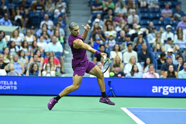 Carlos Alcaraz com novo look no US Open