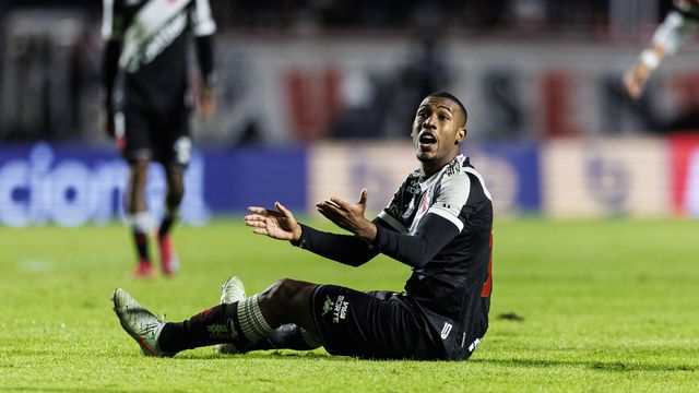 Rayan Rocha em ação pelo Vasco