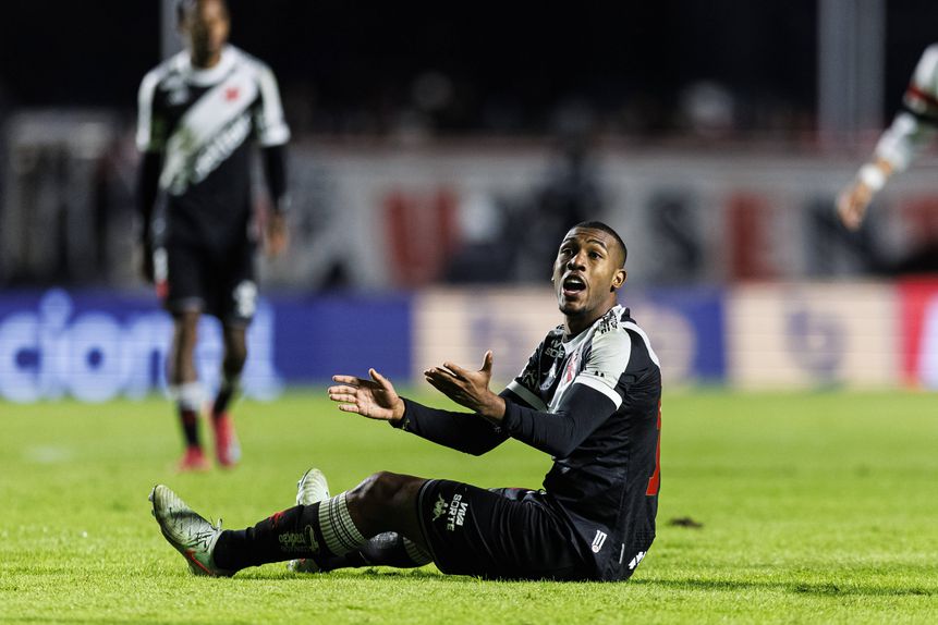 Rayan Rocha em ação pelo Vasco