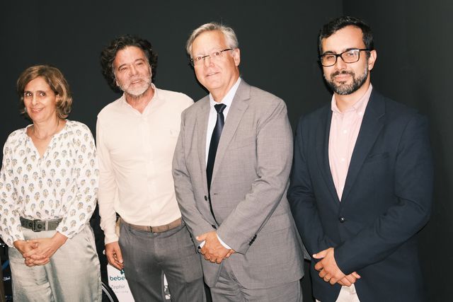 E. Amadora presta homenagem a adepta e apoia unidade hospitalar