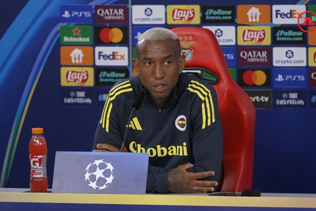 «A minha história no Benfica fala por si», diz Talisca